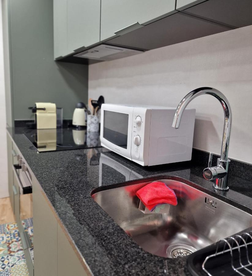 Vive Valencia Con Playa Y Metro Cerca Apartment ภายนอก รูปภาพ